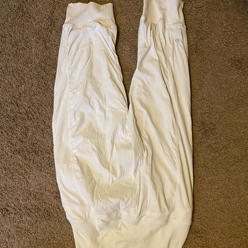 Lululemon dance joggers